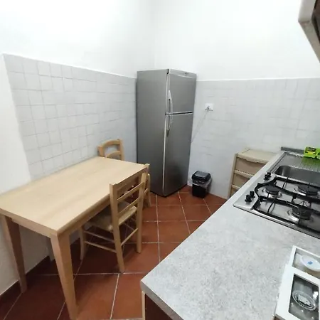 C&y Via S Lorenzo Lejlighed *